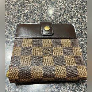 Louis Vuitton Damier Ebene Compact Zip Wallet Purse SD0071 Brown Authentic. EUC